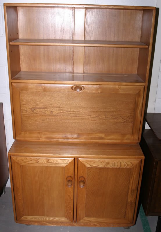 Ercol 1970s elm living room cabinet, 64x36x17": Ercol 1970s elm living room cabinet, 64x36x17"