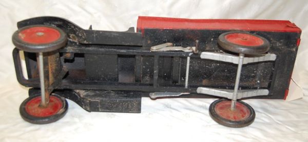 Vintage Dump Truck Made by Keystone - 5
