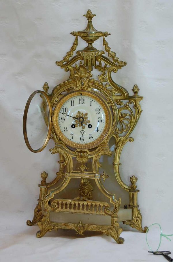 FRENCH GILT BRONZE MANTLE CLOCK - 2