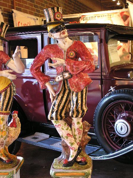 Pair of Terra Cotta Harlequin Figures on Pedestals - 3