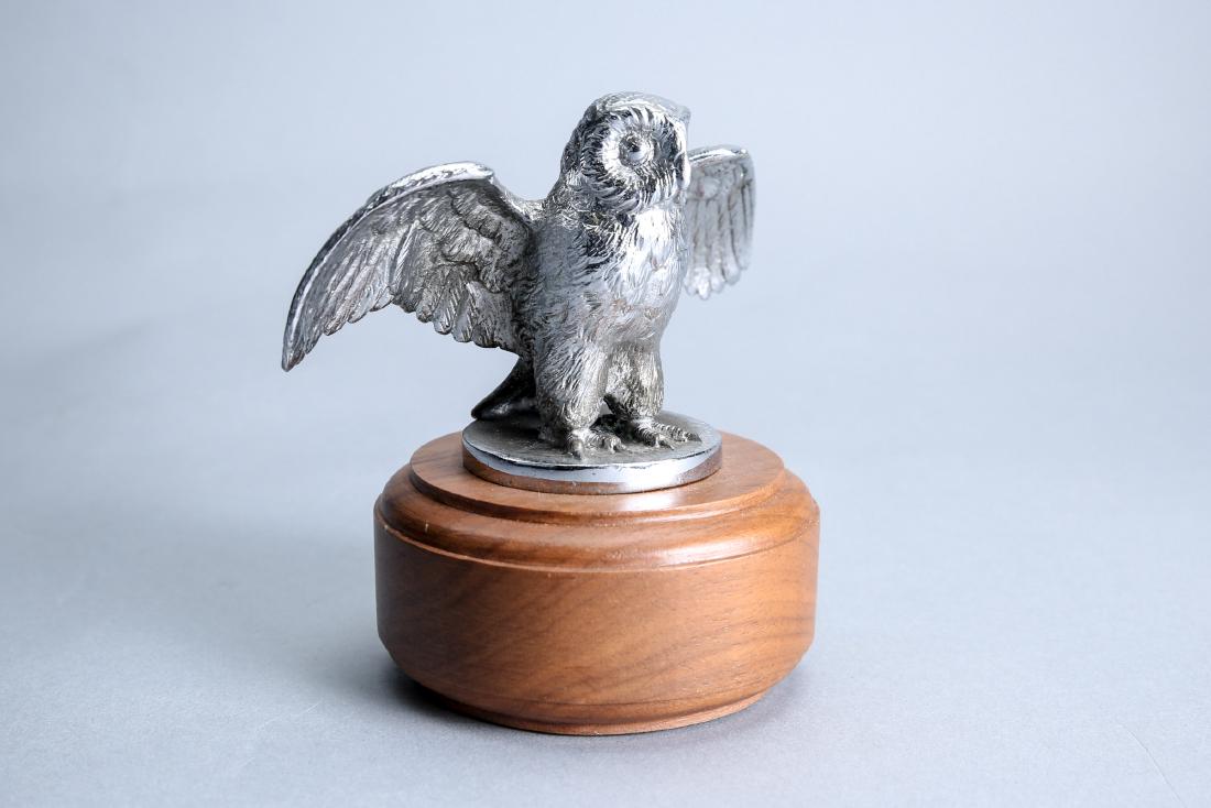 Car Mascot Owl (1 of 3)