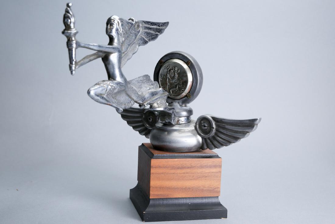 1930 Olympic Torch lady On Rolls RoyceA (1 of 4)