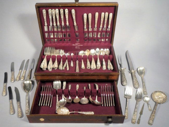 S. Kirk & Son Repousse Sterling Flatware 125pc (1 of 7)
