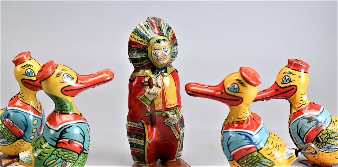 Lot of 5 Tin Wind Up Toys, four Donald Ducks and one (1 of 2)