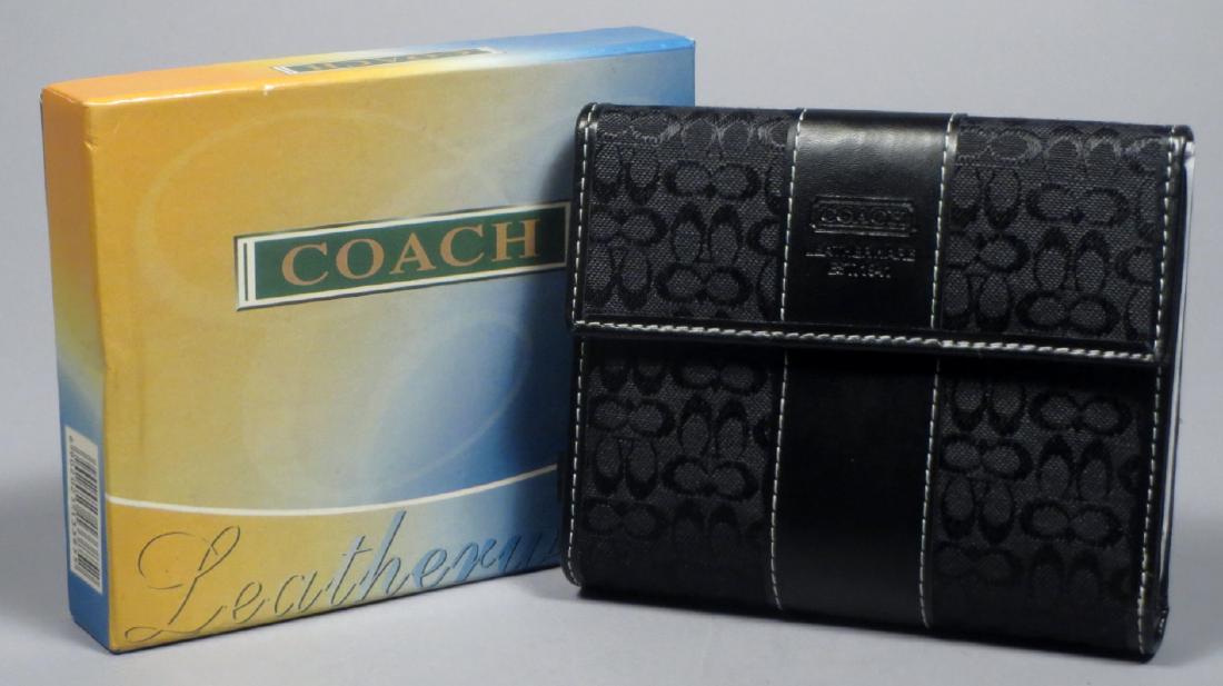 New in Box Coach Wallet (1 of 8)