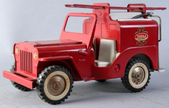 1964 Red Tonka Fire Jeep and Ladder (1 of 5)