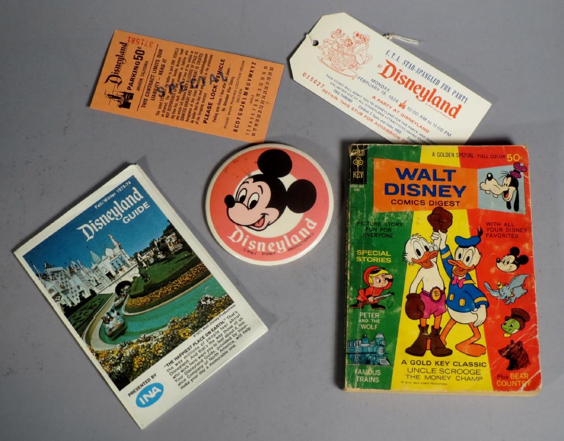 c1970 Disneyland Items: Nice lot of Disneyland items from the 1970s. 1970 Walt Disney Comics Digest, 1973-74 Disneyland Guide, 1974 Star Spangled Fun party ticket stub , vintage parking stub and a c1970 Mickey Mouse pinback.