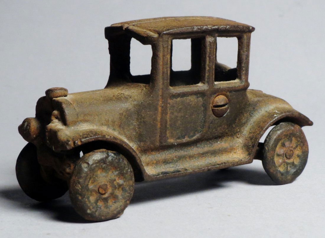Antique Hubley Arcade Model T (1 of 5)