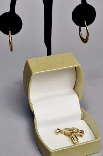 14k Gold & Diamond Pendant & 14K Earring Pair. (1 of 7)