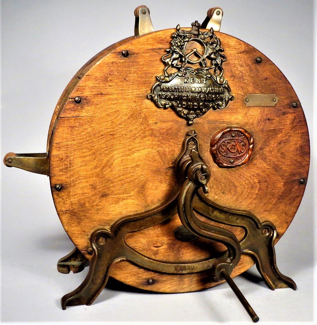 George Kent Country Store Knife Sharpener Cleaner Eng. (1 of 9)