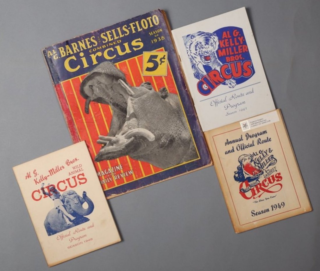 Lot Circus Programs Sells-Floto (1 of 4)