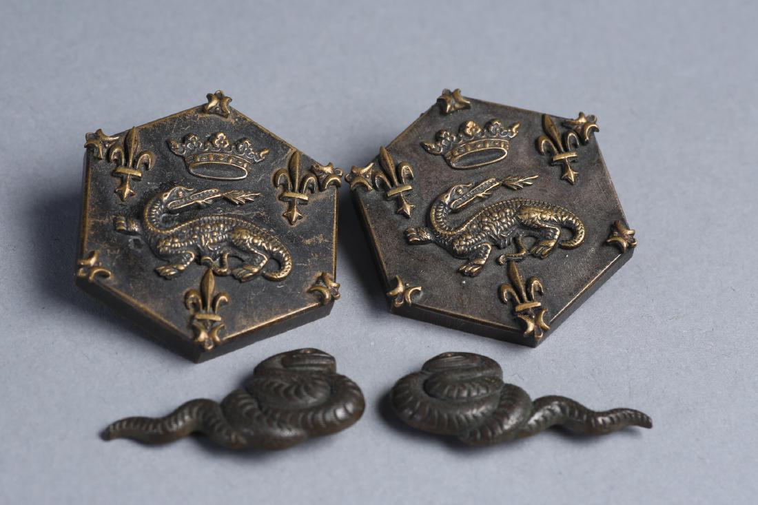 Mid 19th C Japanese Bronze Menuki, Dragon Buttons (1 of 3)