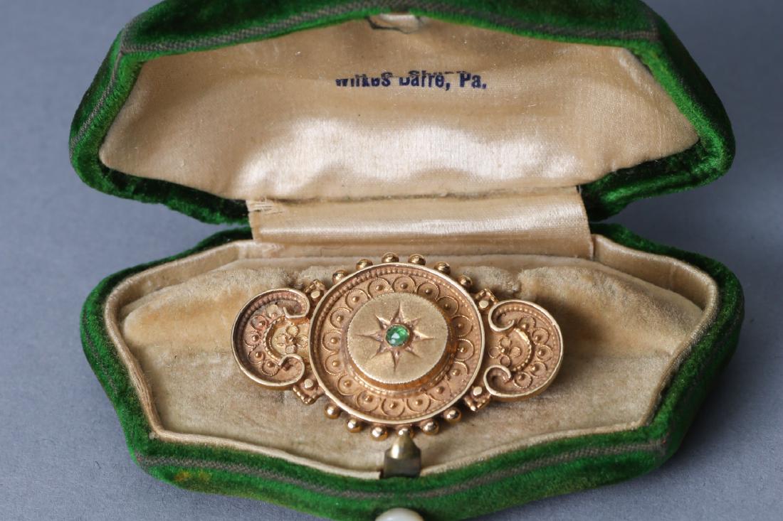 Etruscan Revival Style Brooch 14 k. (1 of 5)
