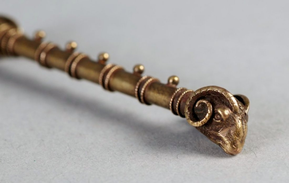 Antique 14K Double Ram Head Bar Brooch (1 of 2)