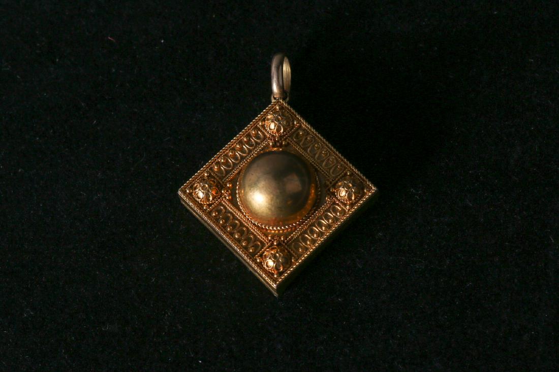 Etruscan Revival 14k Gold Pendant Hairwork (1 of 12)