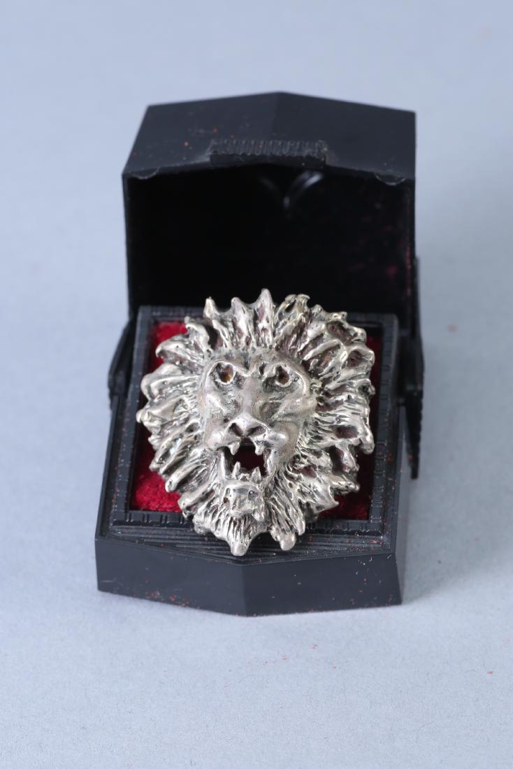 Roaring Lion Vintage Designer Sterling Ring (1 of 3)