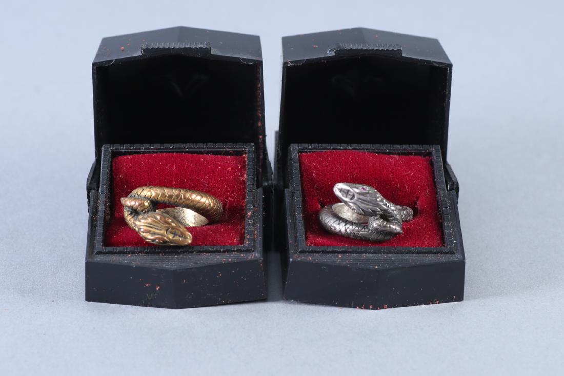 2 Vintage Snake Design Sterling Rings (1 of 5)