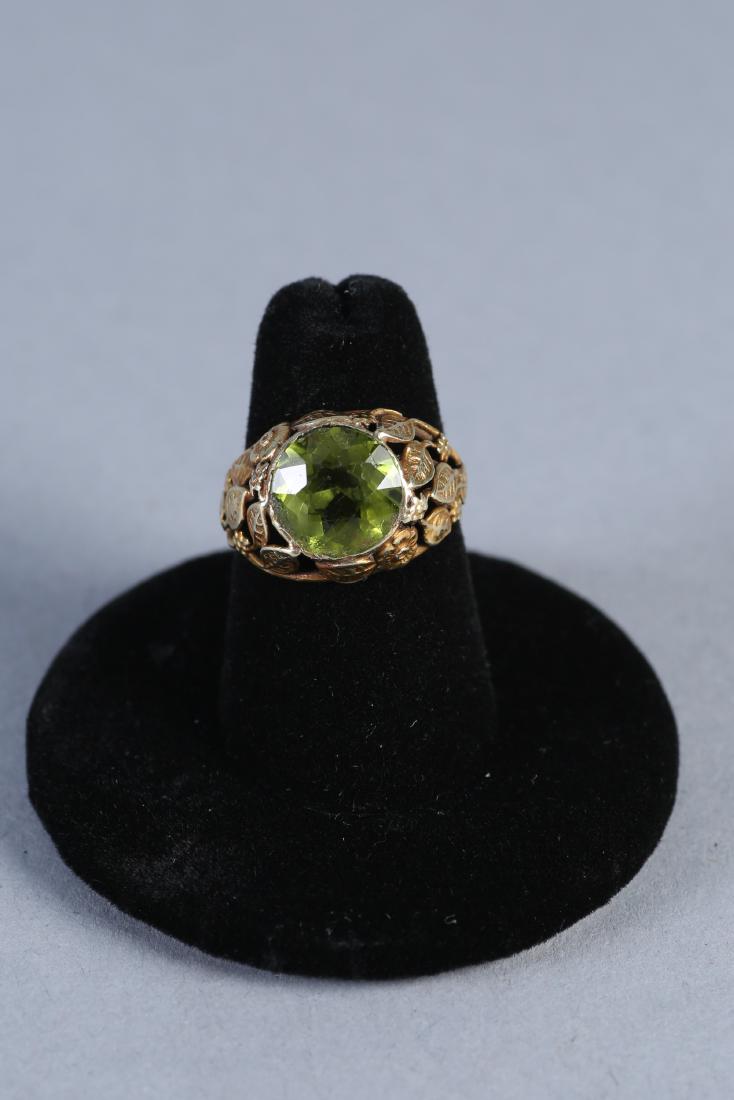 Vintage 14K Peridot Ring (1 of 5)