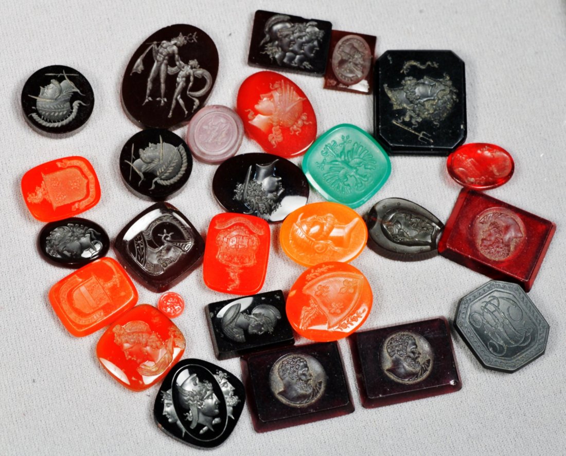 Antique  lot of Larger Intaglio Carved Stones (1 of 2)