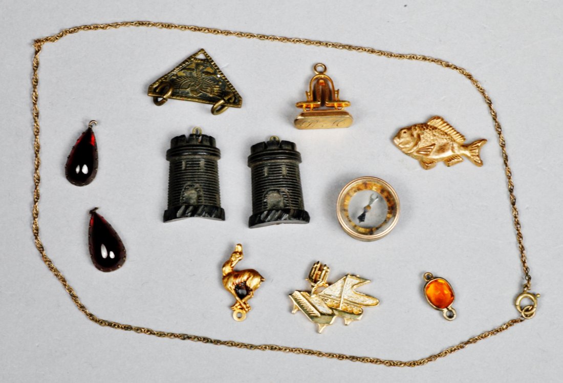 Lot of Misc Vintage & Victorian Jewelry pieces. (1 of 3)