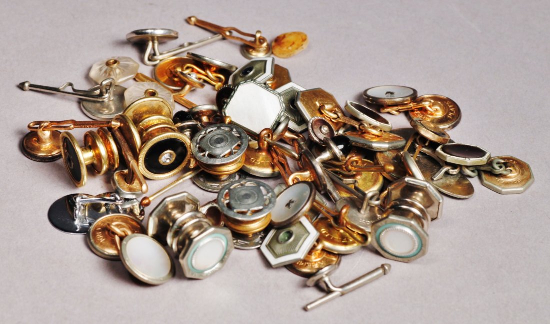Huge Lot of Antique and Vintage Cufflinks RG Tie Button (1 of 3)