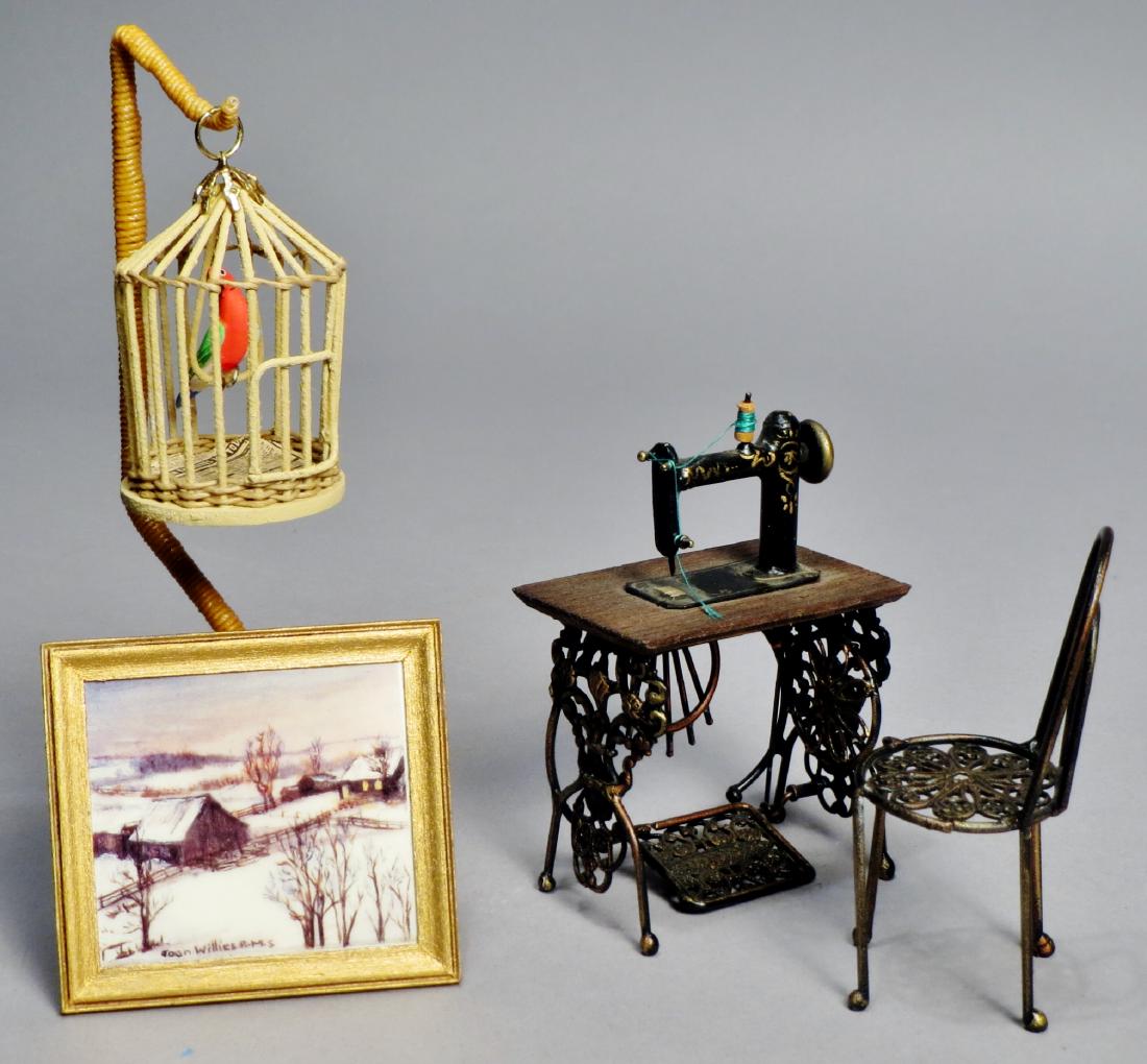 Misc. Lot Dollhouse Furnishings (1 of 6)