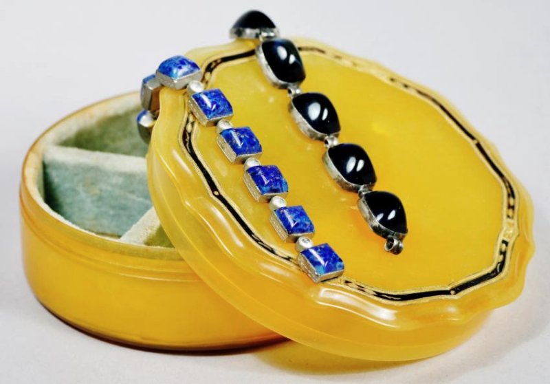 French Art Deco Celluloid  Jewelry Box & 2 Bracelets (1 of 10)