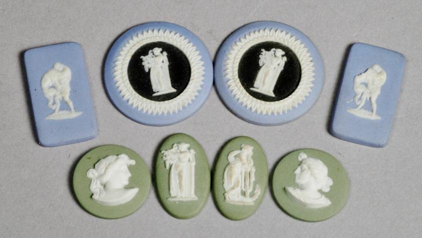4 Sets of Vintage Wedgwood Plaques (1 of 11)