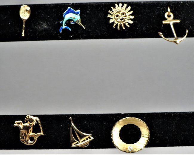 14K Variety Lapel Pin Lot (1 of 3)
