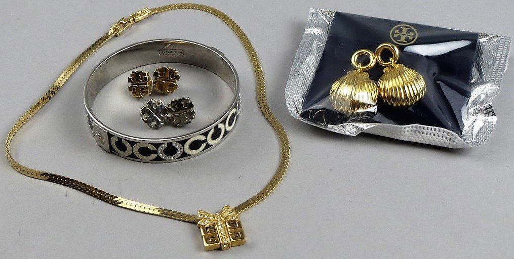 Tory Burch and Coach Jewelry (1 of 5)