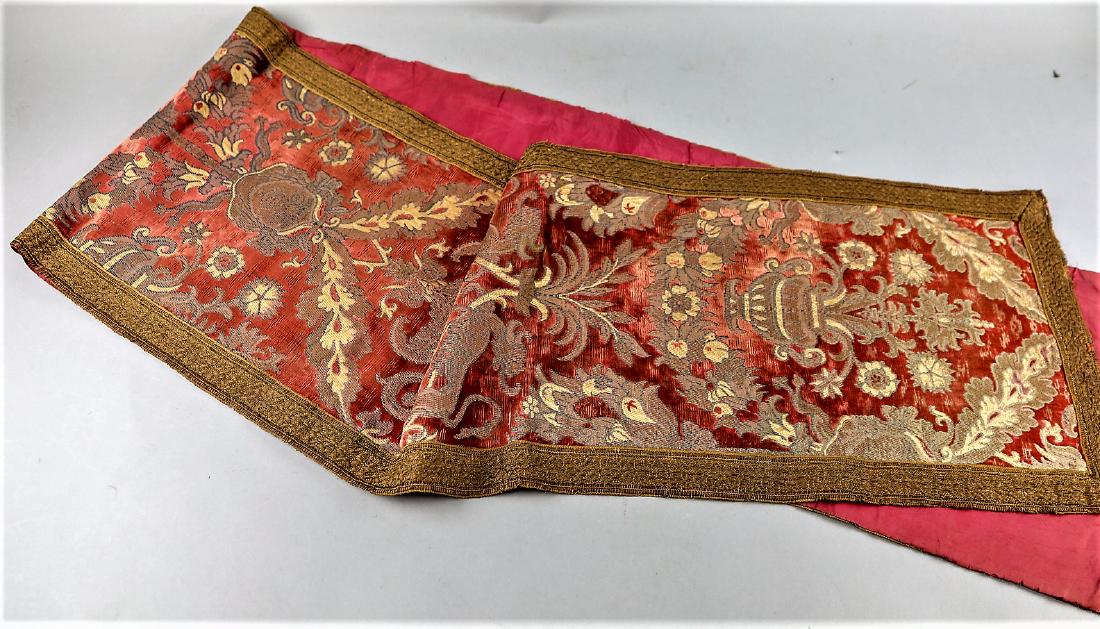 Antique Renaissance Style Textiles Velvet & Metallic (1 of 8)