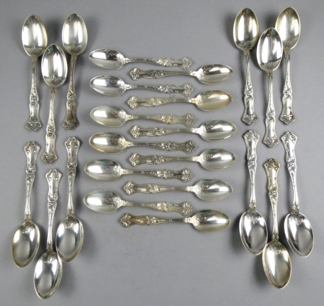 24 Victorian Simpson Hall Miller Sterling Spoons 1895 (1 of 7)
