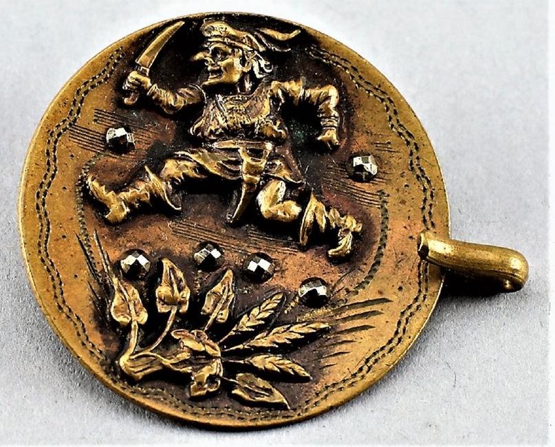 Scarce 19th C Jack the Giant Killer Button/Hook (1 of 6)
