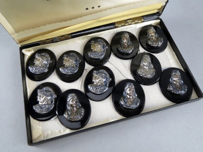 Antique Lot Loose Glass Cameos (1 of 8)