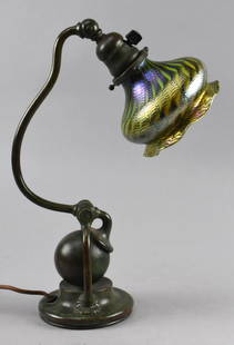 Tiffany Studios Counterbalance Desk Lamp & Favrile Art: c.1900's Tiffany Studios New York and bronze "Counterbalance" desk lamp base. Stamped on the bottom, "Tiffany Studios New York #4024". Lamp has it's original GECO switch, too. This lamp features a