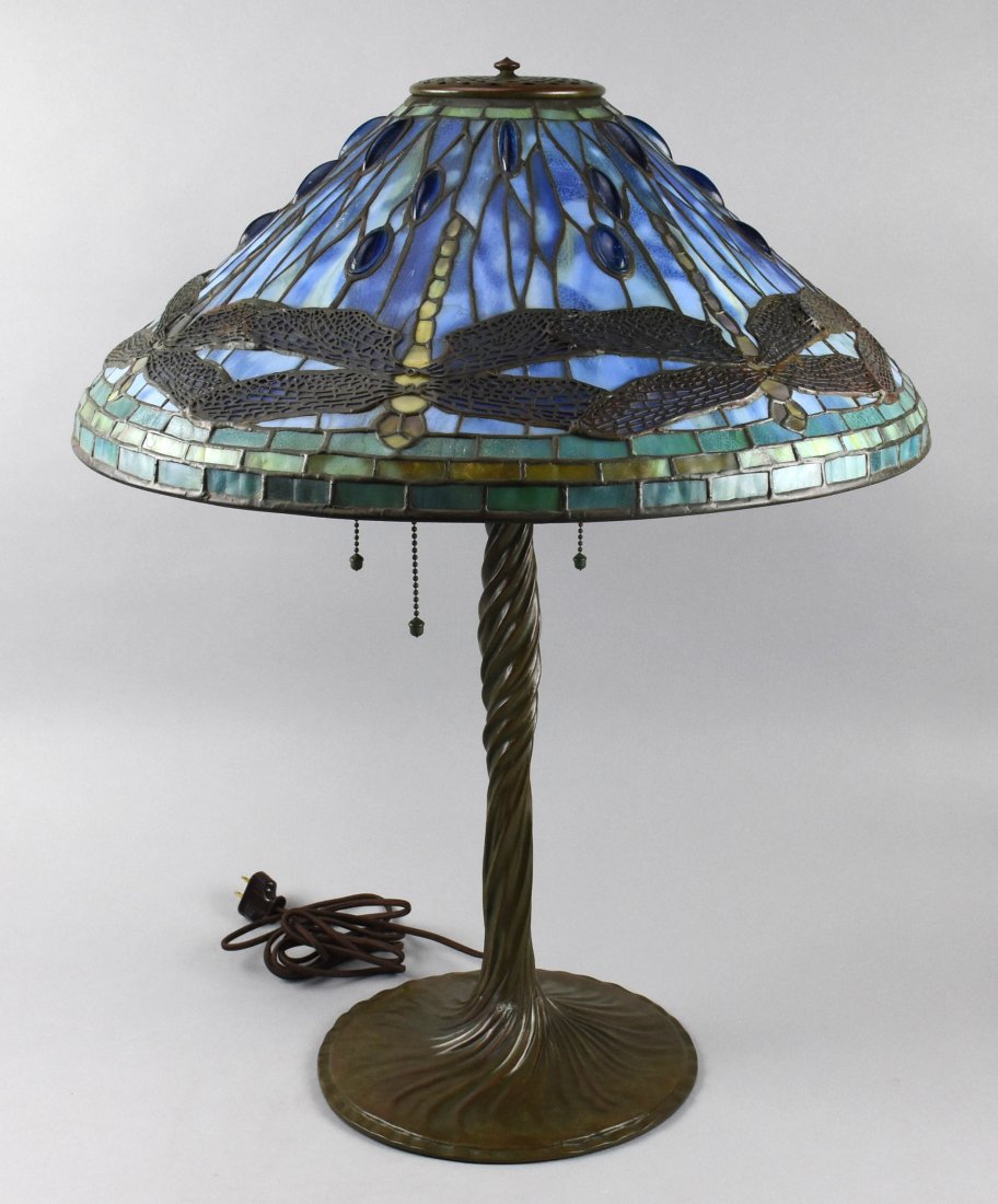 Tiffany Style Dragonfly Table Lamp by TIFFANY STYLE STAINED GLASS DRAGONFLY