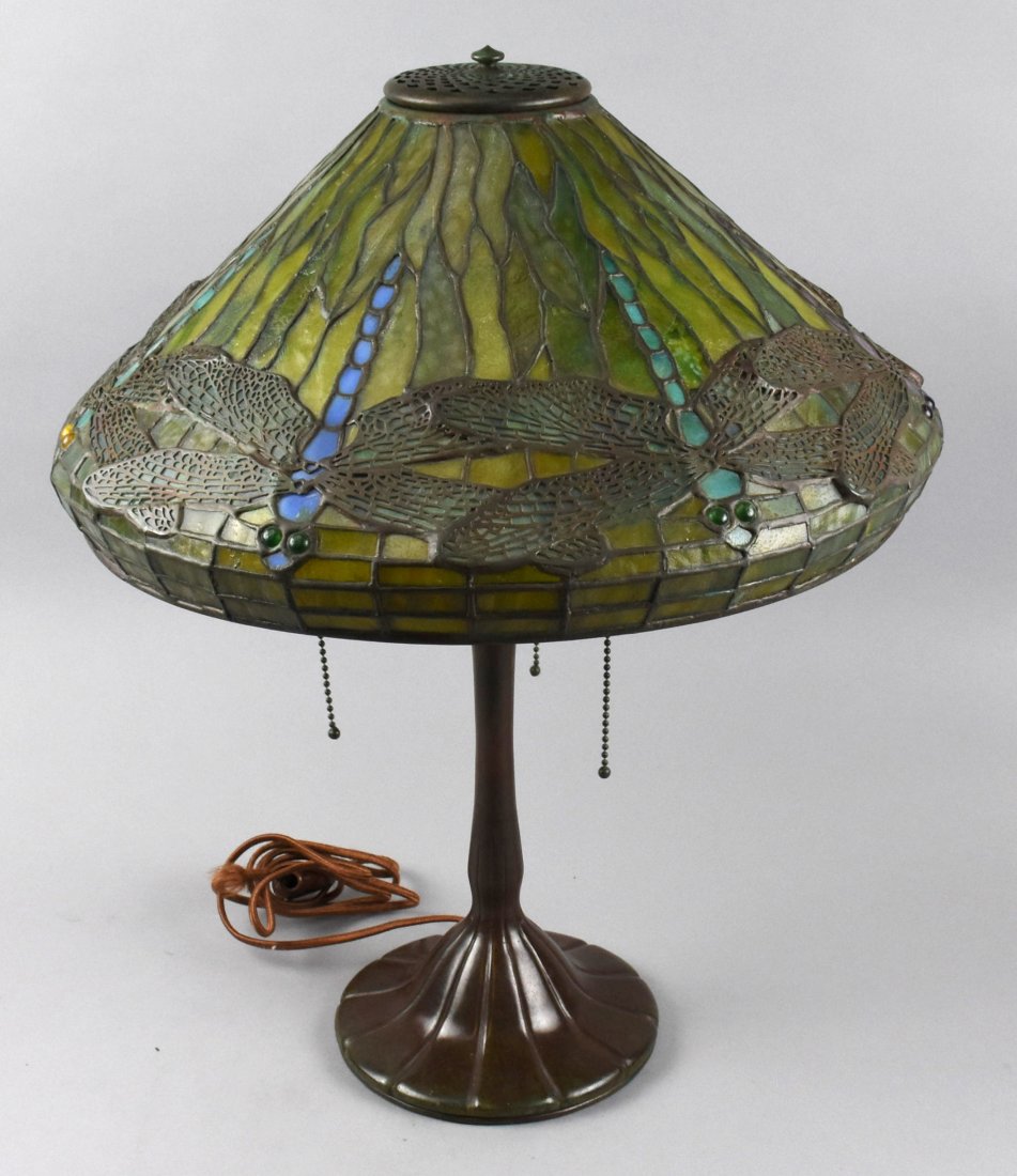 tiffany style dragonfly table lamp