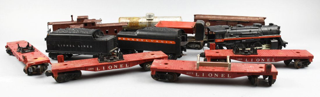 Vintage Lionel Train Lot (1 of 10)