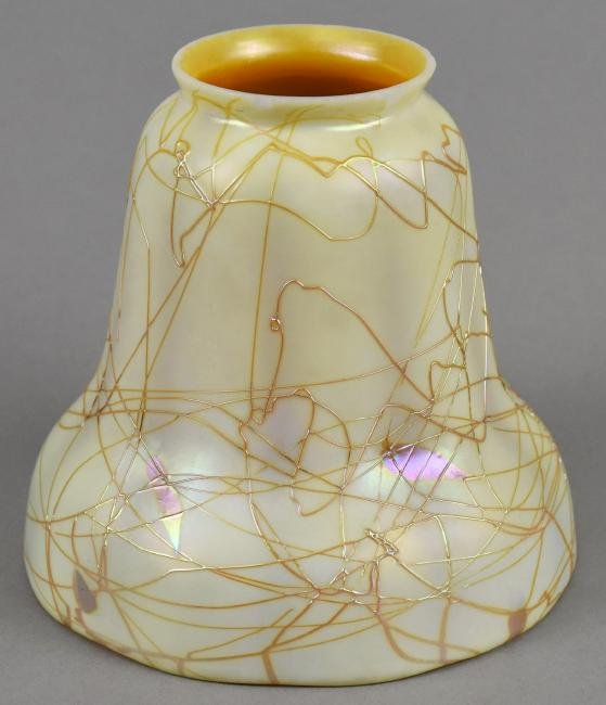 Attrib. Steuben, Iridescent Threaded Heart Glass Shade (1 of 7)