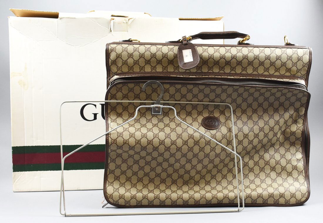 gucci garment bag