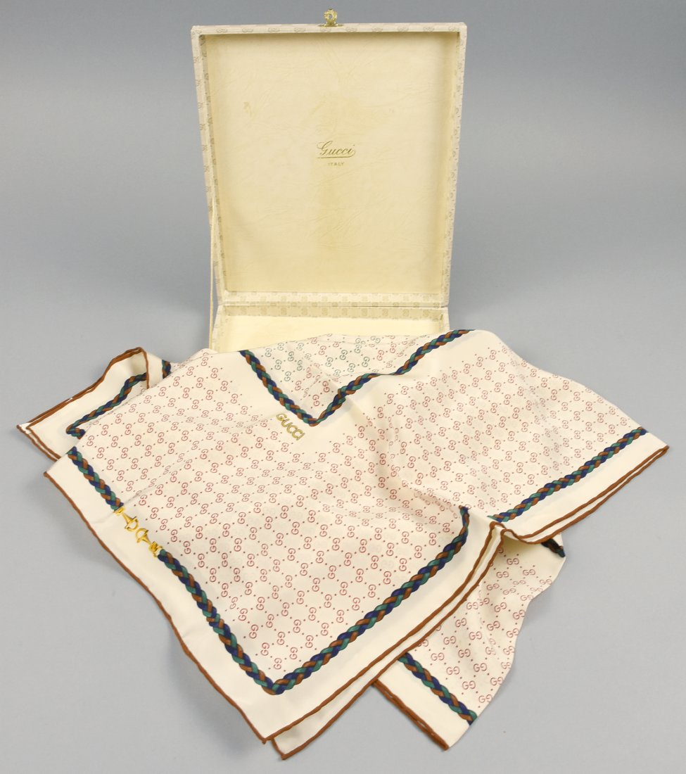 Vintage GUCCI Silk Scarf in Box (1 of 6)
