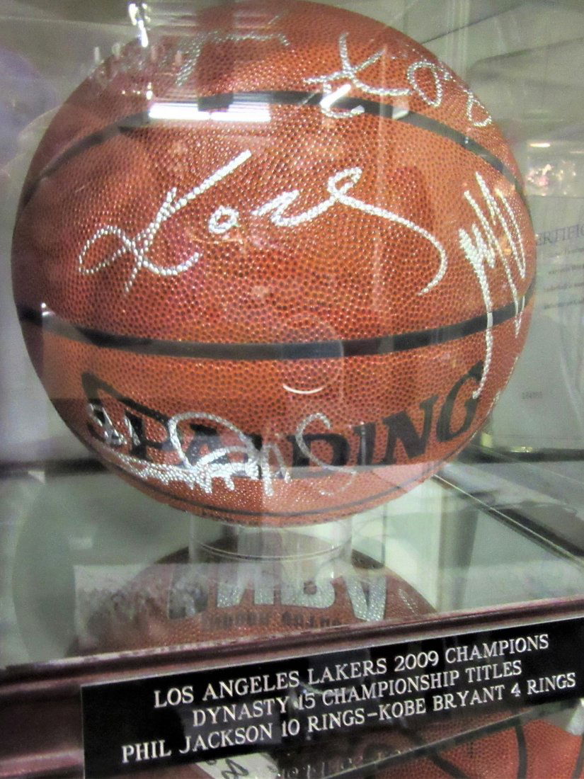 phil jackson autograph