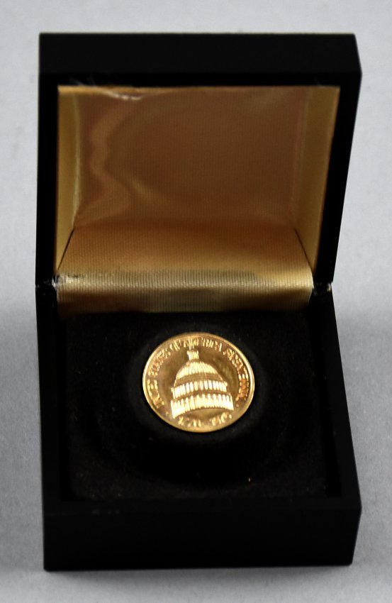 US Bicentennial 1776-1976 Fine Gold Coin (1 of 3)