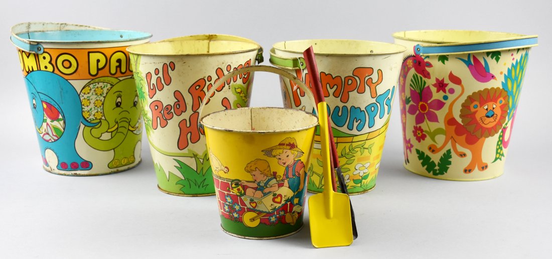 Lot of 5 Vintage Tin Lithos  Sand Pales. (1 of 17)