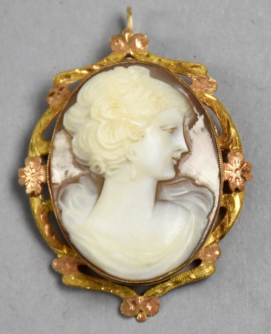Victorian Shell Cameo 10k Gold Brooch (1 of 3)