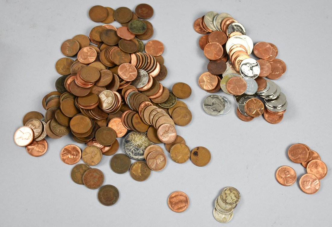 Penny Lot Mostly Wheat and Some Silver Coins (1 of 6)