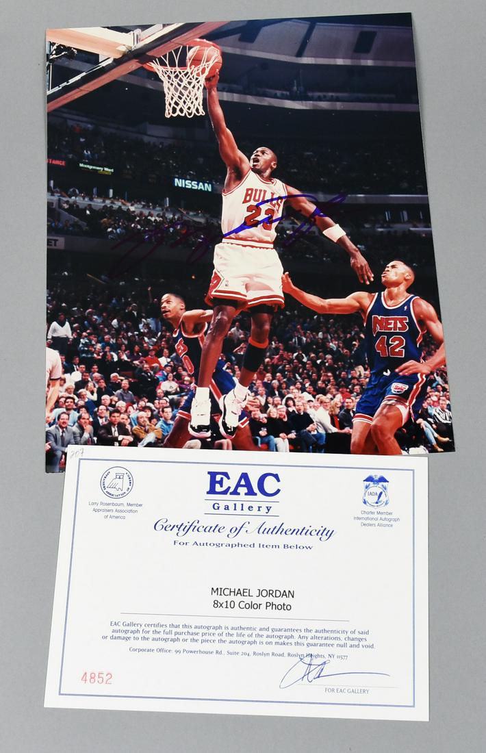 Signed Michael Jordan Photos, COA EAC Gallery (1 of 4)