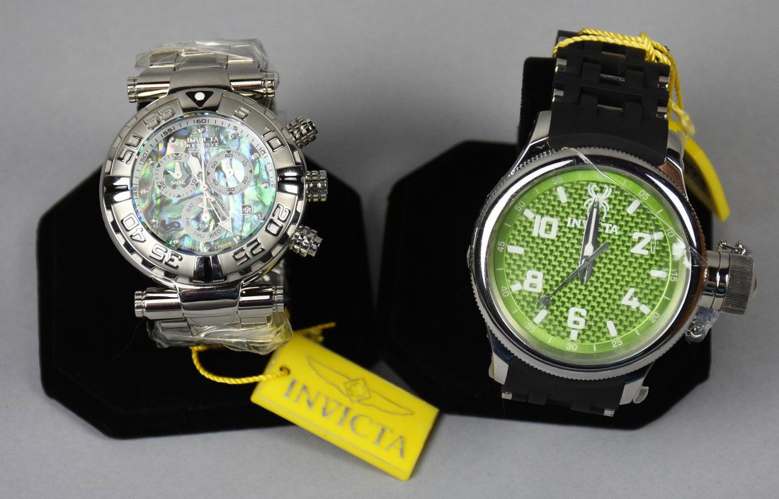 PAIR Invicta Diver Watches, No. 19928/17788 (1 of 5)
