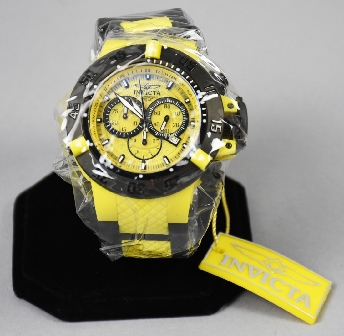 Invicta Subaqua 0934: This Subaqua Invicta watch, No. 0934 has never been worn and retains the original factory protective wrap and plastic Invicta tag. May need new band.