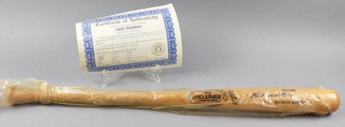 Eddie Mathews Signed Louisville Slugger With Paperwork (1 of 5)